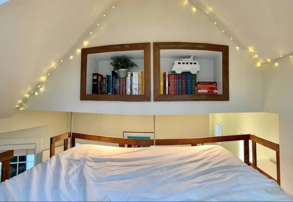 فيلا Adorable Cozy House With Parking And Loft! سياتل المظهر الخارجي الصورة