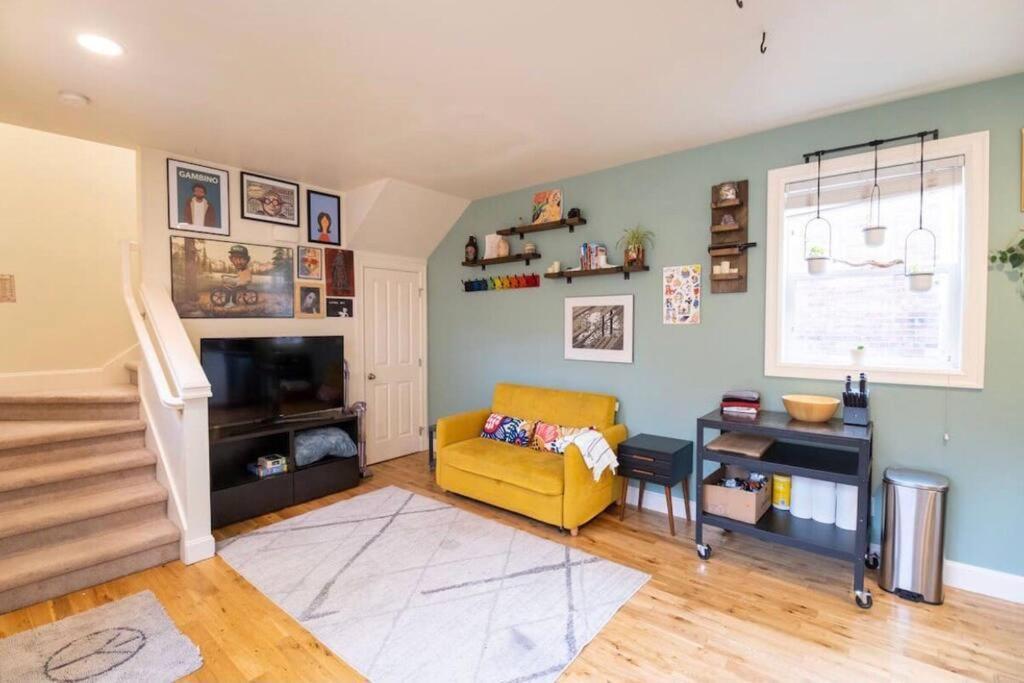 فيلا Adorable Cozy House With Parking And Loft! سياتل المظهر الخارجي الصورة